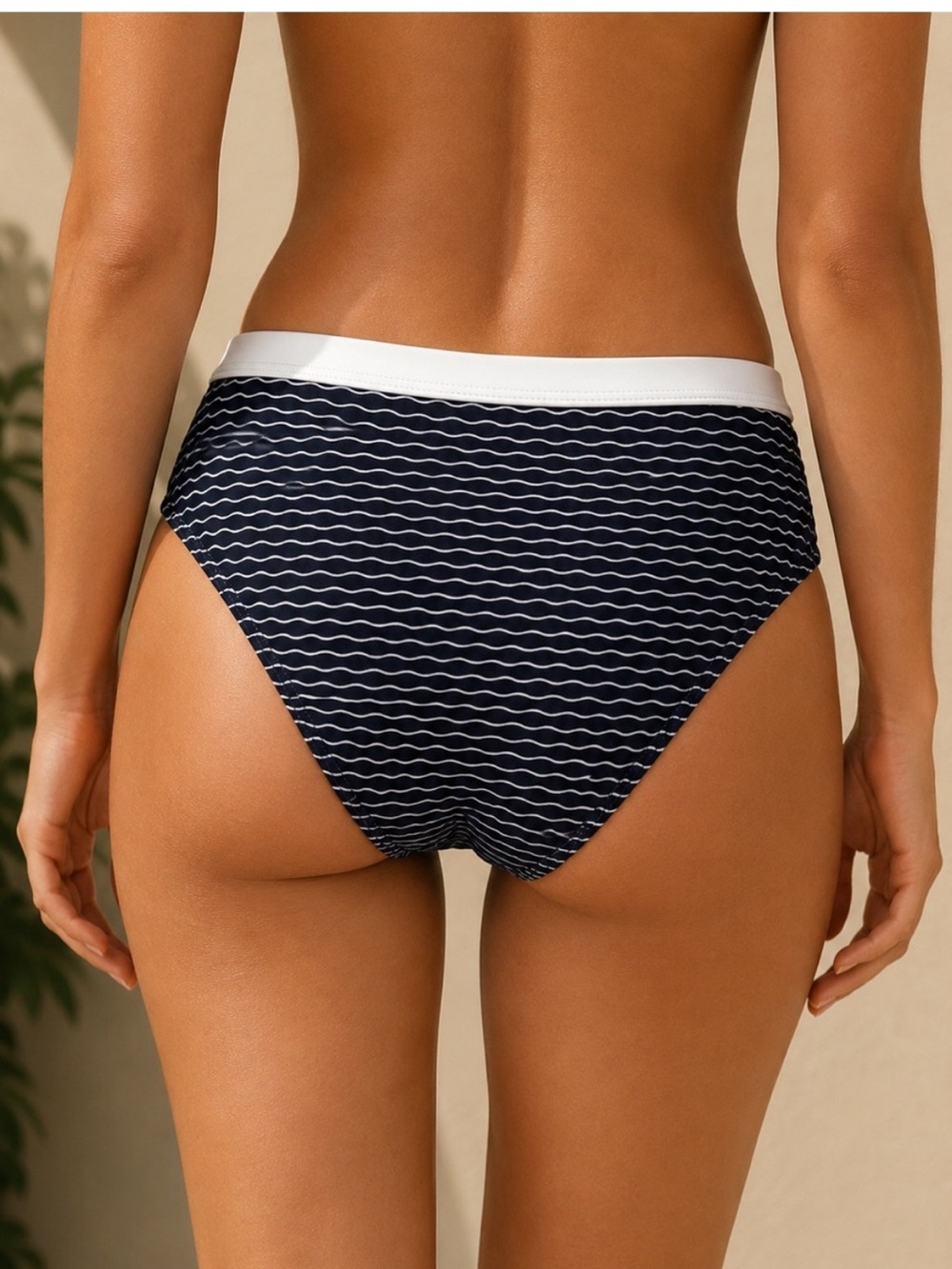 NWT DREW WAVES SIZE MEDIUM CHROMAT BIKINI BOTTOMS